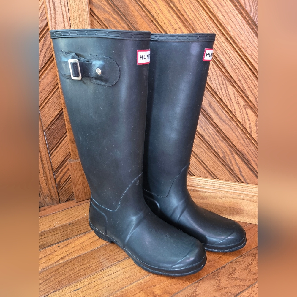 Hunter Tall Black Rainboots